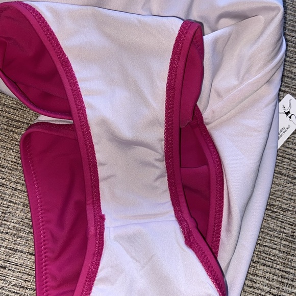 Cupshe One-Piece Swimsuit - Picture 8 of 10